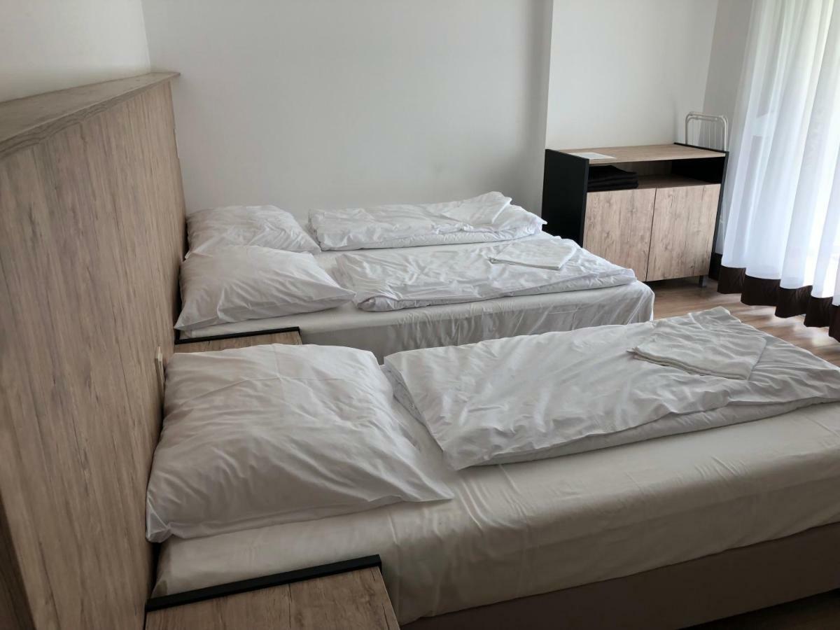 Duna Vendeghaz Hotel Fadd-Dombori Екстериор снимка