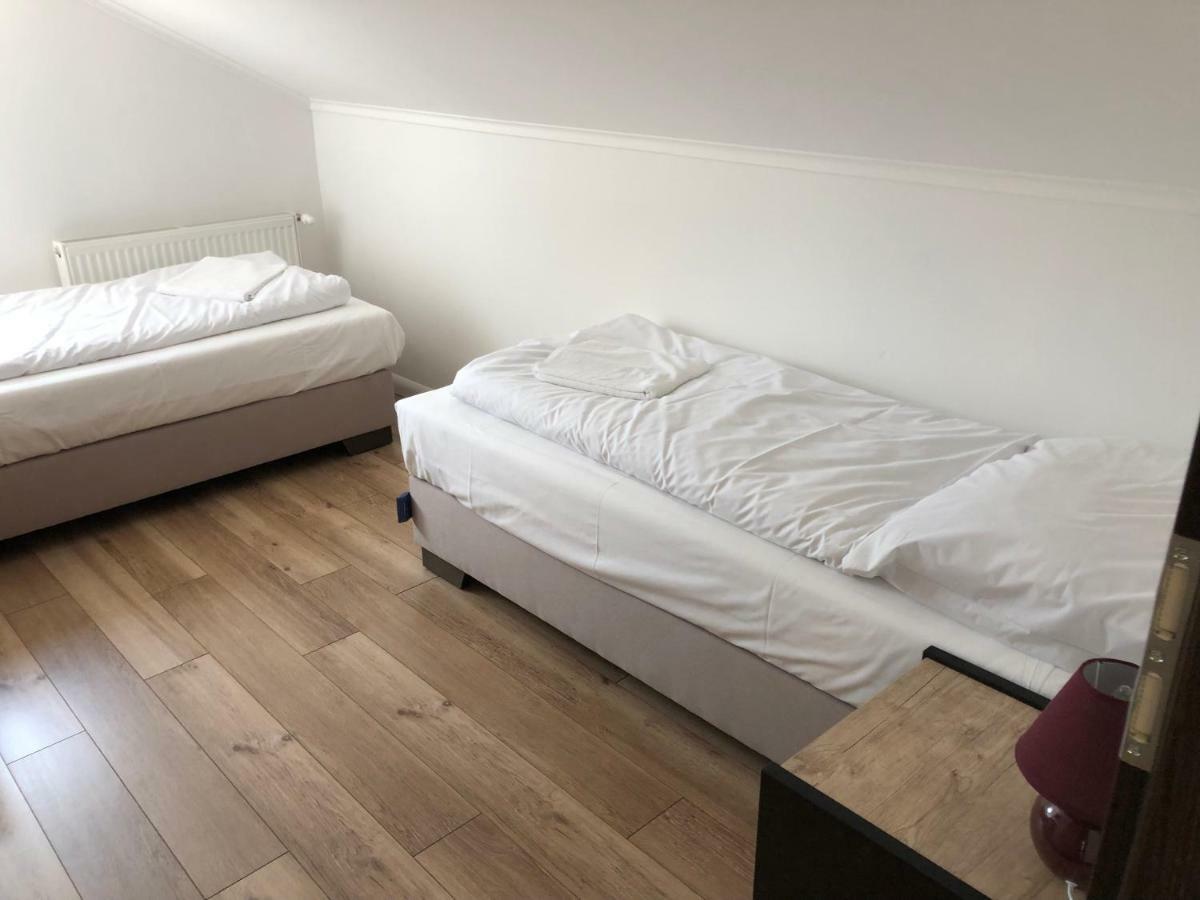 Duna Vendeghaz Hotel Fadd-Dombori Екстериор снимка